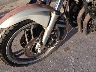 Yamaha XJ 750 1982-thumb-8