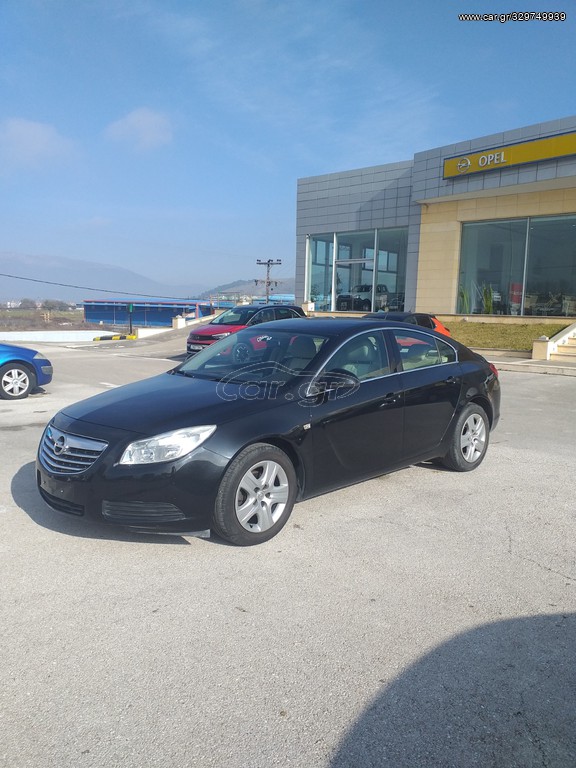 Opel Insignia 2011