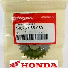 Box2) Honda  Oil pump sprocket guide C50 CUB