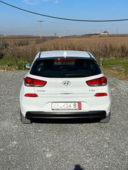 Hyundai i 30 2017-thumb-1