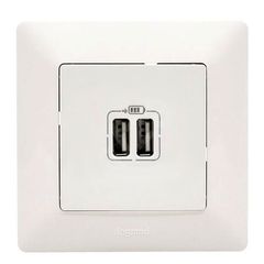 Πρίζα 2xUSB φόρτισης τύπου A 2400mA λευκή Legrand Niloe