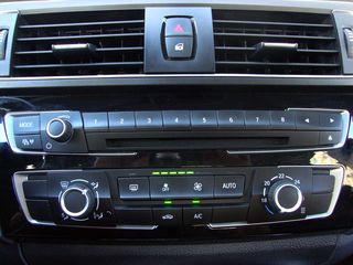 Bmw 116 2016 EXCLUSIVE STEPTRONIC "F20" AUTO NAVI ME SERVICE-thumb-21
