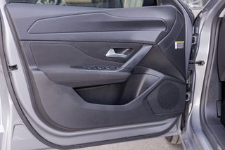 Peugeot 308 2022-thumb-39