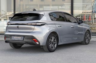 Peugeot 308 2022-thumb-1