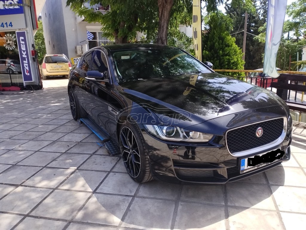 Jaguar XE 2017