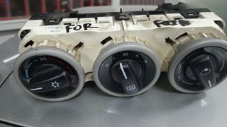 Διακόπτες κοντρολ smart for four -thumb-1