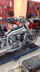 Hyosung  GV650 '07-thumb-1