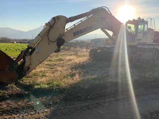 Εκσκαφέας Με Ερπύστριες Komatsu 2005 PC600-7K-thumb-1
