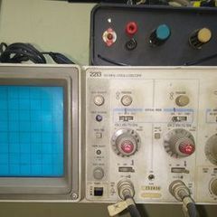 Tektronix 2213 Analog Oscilloscope (Παλμογραφος)