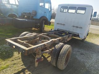 Σασί Mercedes-Benz 1985 407D ΣΕ ΑΝΤΑΛΑΚΤΙΚΑ-ΕΞΑΡΤΗΜΑΤΑ -thumb-2