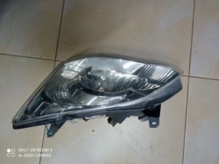 Toyota Corolla 04-06 εμπρός αριστερό Φανάρι 