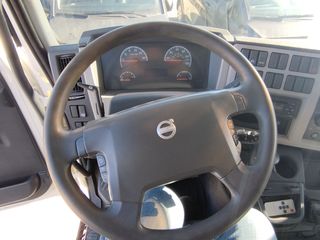 Ψυγείο Volvo 2012 FL 240-thumb-10