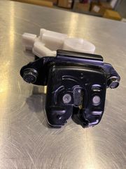 ΚΛΕΙΔΑΡΙΑ ΜΠΑΓΑΖ J11