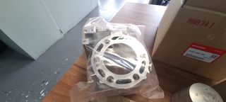 HONDA CR250-thumb-4