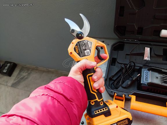 ΠΡΟΣΦΟΡΑ!!INGCO Ψαλίδι Κλαδέματος Μπαταρίας 20V Li-Ion 1 ΜΠΑΤΑΡΙΑ 20VX2Ah  VIDEO ΛΕΙΤΟΥΡΓΕΙΑΣ-thumb-5