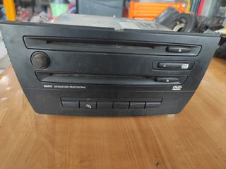 DVD PLAYER BMW 328i S1
