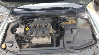 RENAULT LAGUNA '03 1.8cc-thumb-11