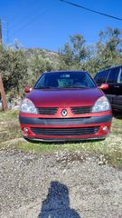 Renault Clio 2004-thumb-1