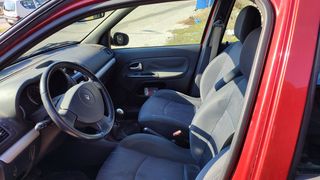 Renault Clio 2004-thumb-2