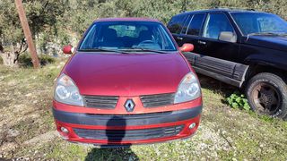 Renault Clio 2004-thumb-6