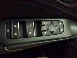 Nissan Qashqai 2026 N-CONΝECTA X-TRONIC FL GSR2-thumb-51