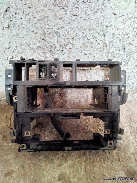 AUDI A4 (1994-2000) ΒΑΣΗ ΓΙΑ ΠΡΟΣΟΨΗ ΤΑΜΠΛΟ ΜΕ ΚΩΔΙΚΟ 8D0857007C (ΓΝΗΣΙΑ)