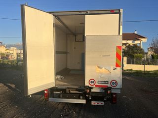 Ψυγείο Mitsubishi 2010 fuso cander-thumb-4