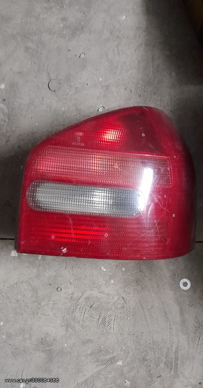 ΦΑΝΑΡΙ ΠΙΣΩ ΔΕΞΙ AUDI A3