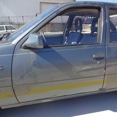 Τζάμια Opel Kadett '90 Σούπερ Προσφορά Μήνα