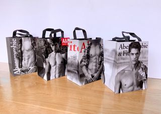 ABERCROMBIE & FITCH 4 Συλλεκτικές Χάρτινες Τσάντες Καμπάνιας 2010 - 4 Vintage Collectible Thick Paper Gift Bags with Cloth Handles, Campaign Collection 2010 by Bruce Weber