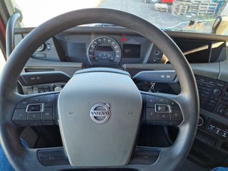 Ψυγείο Συρμού Volvo 2017 FH τιμονι  EURO 6-thumb-14