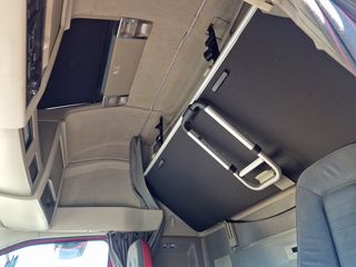 Ψυγείο Συρμού Volvo 2017 FH τιμονι  EURO 6-thumb-21