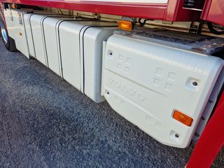 Ψυγείο Συρμού Volvo 2017 FH τιμονι  EURO 6-thumb-4