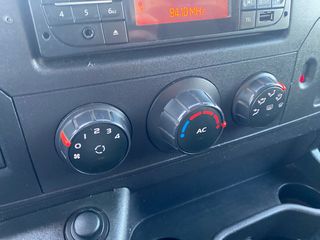 Renault Master 2014 Van L2H2 3,5t ENERGY dCi 150-thumb-37