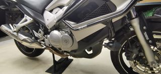 Honda Crossrunner 2012 VFR800X-thumb-5
