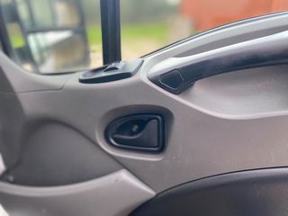 Iveco Massif 2013 35s15-thumb-12