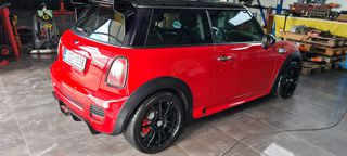 Mini Cooper S 2007 Works look GP-thumb-9