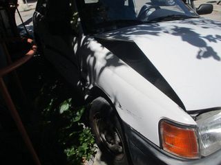 Toyota Starlet 1991-thumb-6