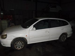 KIA  RIO 2001