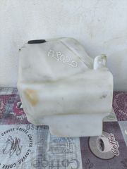 OPEL VECTRA C 2002-2008 ΔΟΧΕΙΟ ΥΑΛΟΚΑΘΑΡΙΣΤΗΡΩΝ ΜΕ ΘΕΣΗ ΓΙΑ 2 ΜΟΤΕΡ ΚΑΙ ΑΙΣΘΗΤΗΡΑ ΣΤΑΘΜΗΣ.-thumb-1