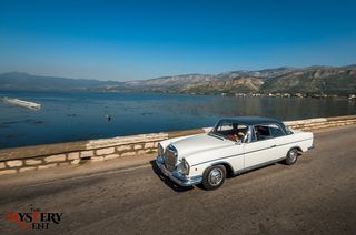 Mercedes-Benz 220 '63 SE