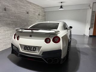 Nissan GT-R 2018 Black Edition White Pearl-thumb-18