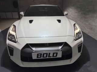 Nissan GT-R 2018 Black Edition White Pearl-thumb-4