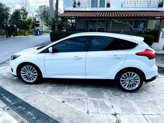 Ford Focus 2016 1.5 TDCi Start/Stopp AUTOMATIC-thumb-3