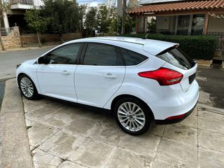 Ford Focus 2016 1.5 TDCi Start/Stopp AUTOMATIC-thumb-4