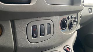 Κλούβα Opel 2007 VIVARO DIESEL COPA CAR ΜΕ ΑΠΟΣΥΡΣΗ-thumb-15
