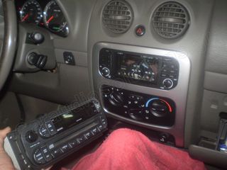 Jeep Cherokee KJ [2002-2007]-RNavigator - 8 πύρηνο 4 gb Ram Android- OEM Multimedia GPS Bluetooth  Οθόνη Αφής Wi-Fi Internet  www.Caraudiosolutions gr