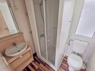 Adria 2015 HOTEL 3x8-thumb-3