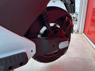 Super Soco 2026 F01 2000W ΔΩΡΟ ΜΠΑΓΚΑΖΙΕΡΑ-thumb-12