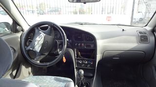 Ταμπλό Kia Sephia '00